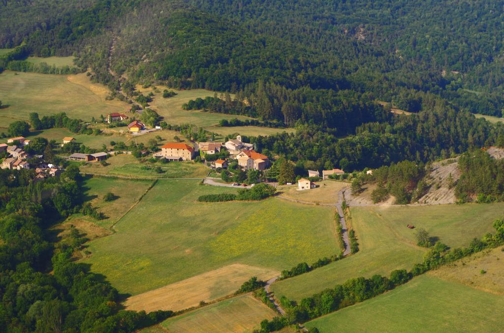 L'Asphodele Bed & Breakfast Venterol  Eksteriør bilde